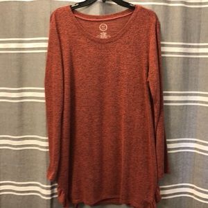 Nice top that would look great with leggings